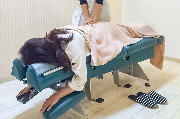 明石 西新町駅近く 脊柱骨盤矯正